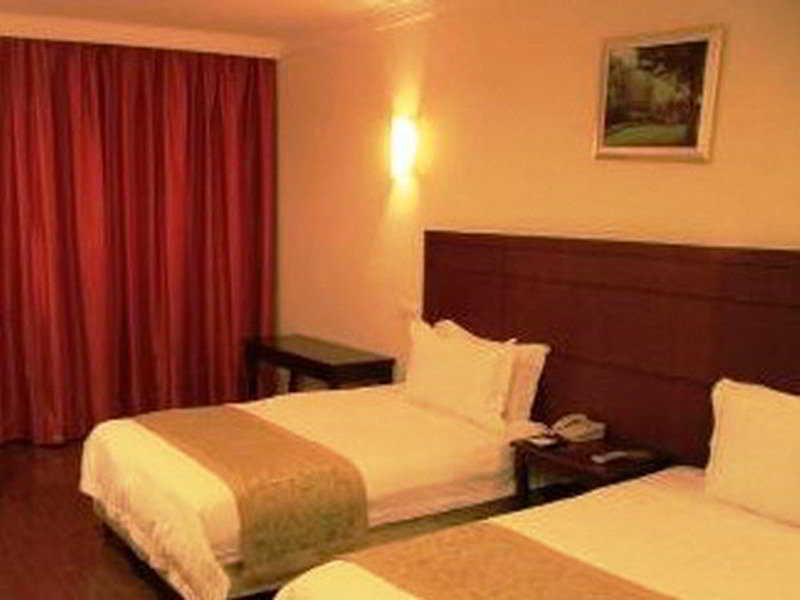 Hanting Hotel Shanghai Caohejing Yishan Road מראה חיצוני תמונה